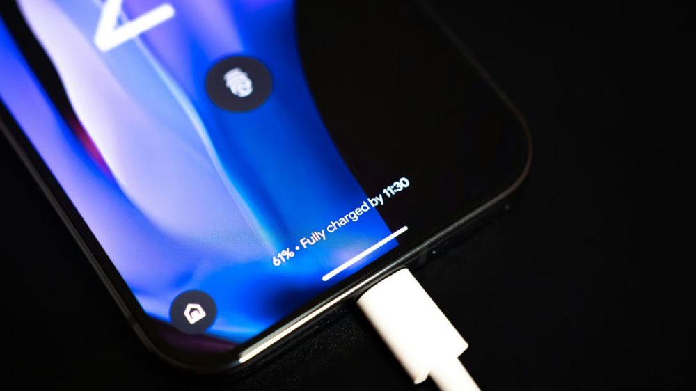 Як дешевий кабель вбиває акумулятор вашого iPhone